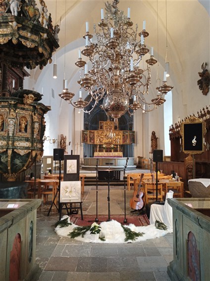 Veckholms kyrka, Clas och Christina Weiberg